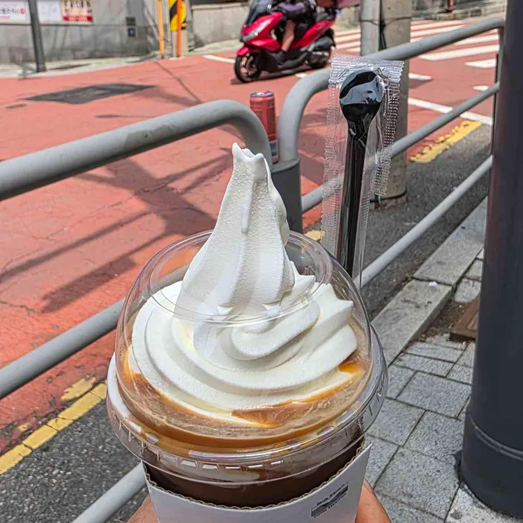 컴포즈커피 대표 사진