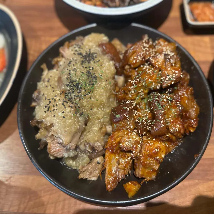 더맛있는족발보쌈 대표 사진