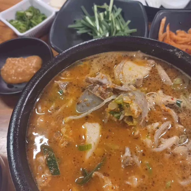 본가마순대국 대표 사진