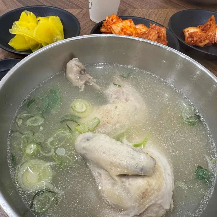 두놈닭칼국수 대표 사진