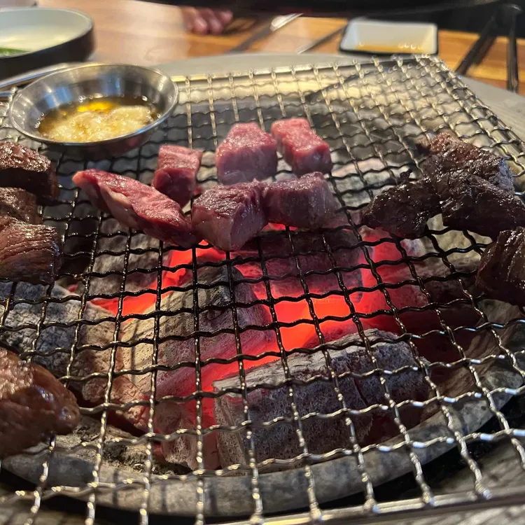 돌쇠장작구이 사진 2