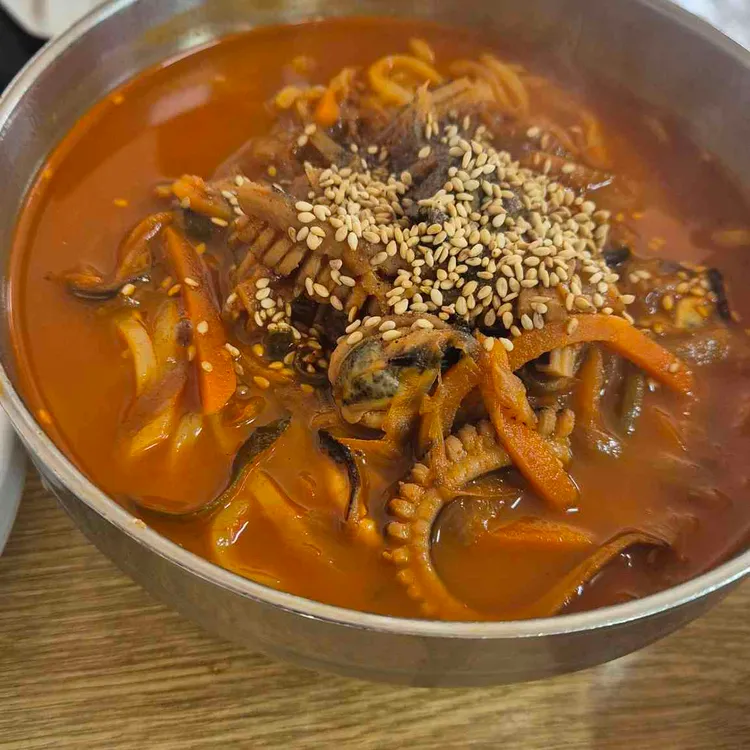 강릉짬뽕순두부 면두랑 대표 사진