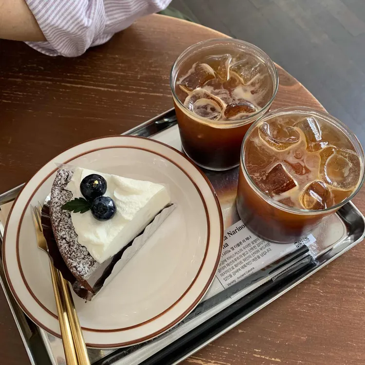 아눅 대표 사진