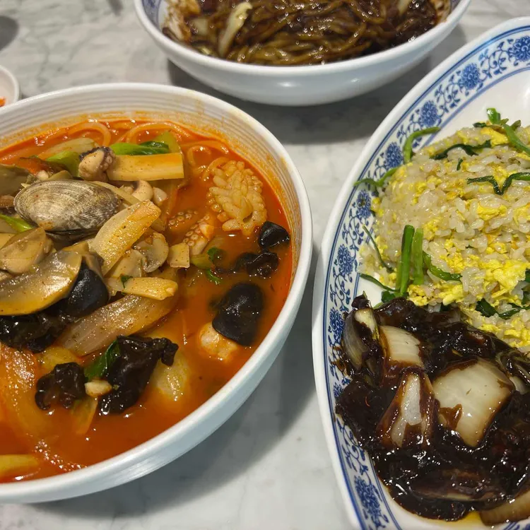더차이 대표 사진
