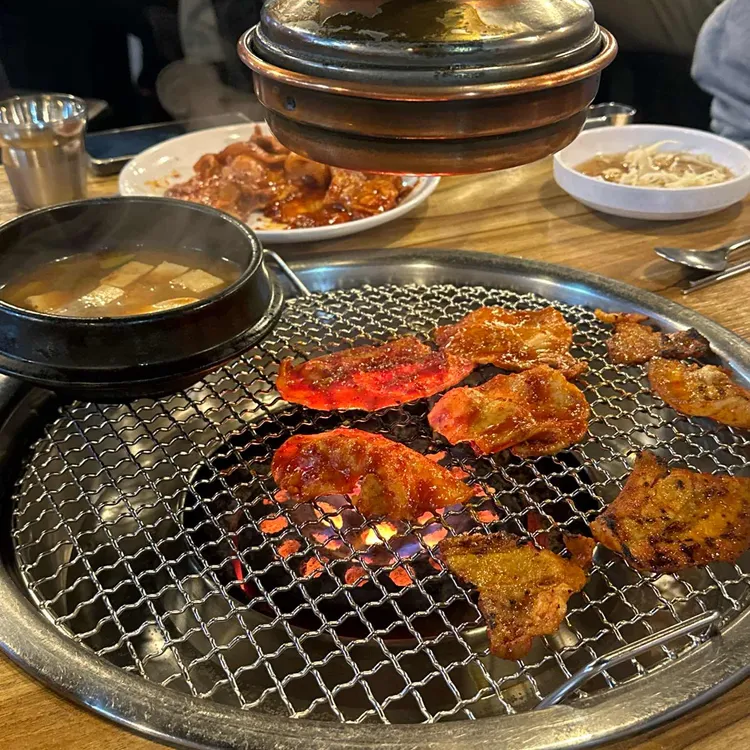 다래정 연탄불 생고기 대표 사진