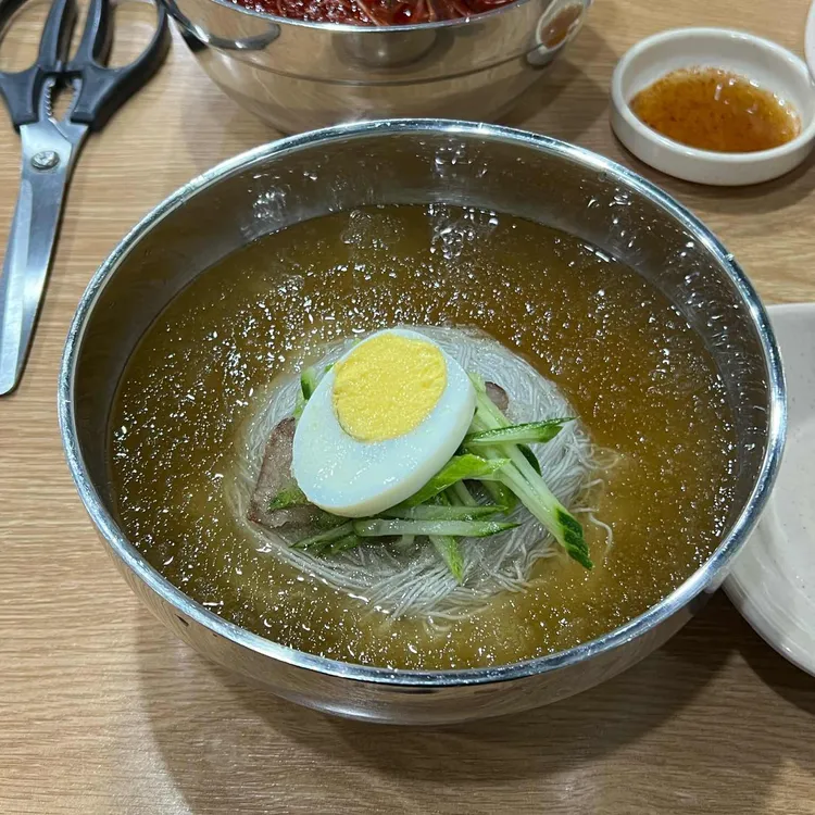 함흥냉면 대표 사진