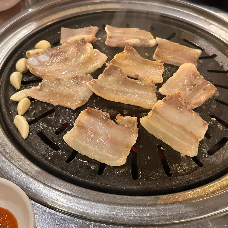 육값하네 대표 사진