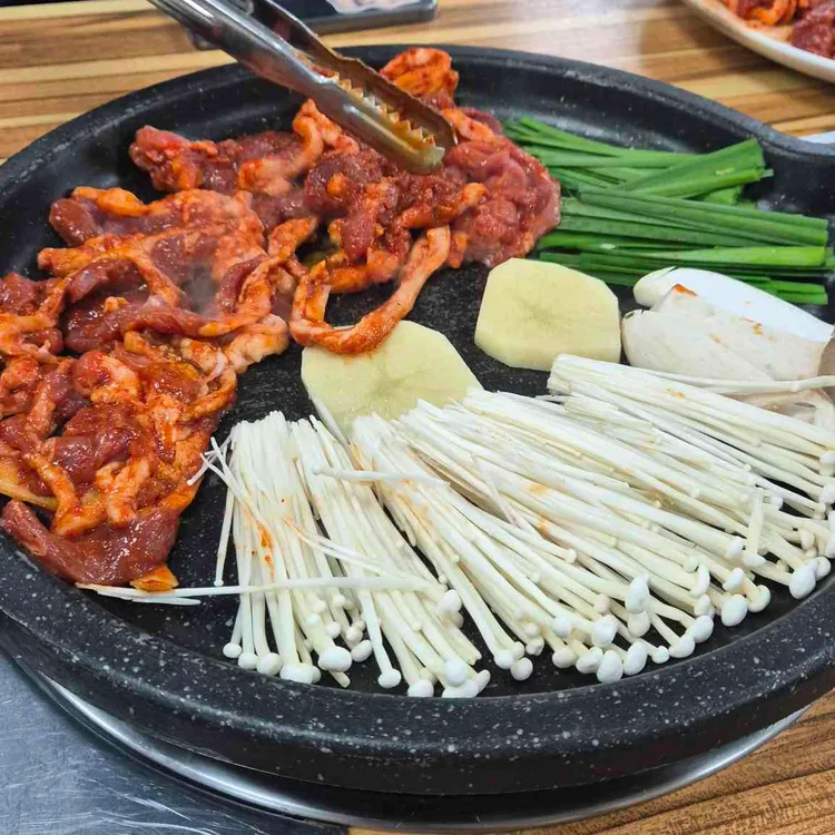 느티나무집 대표 사진