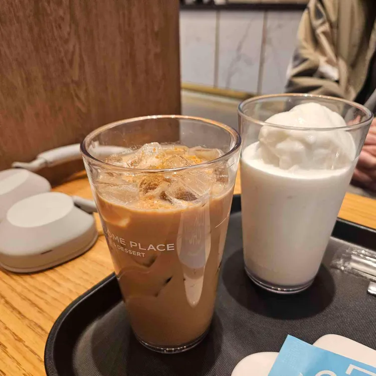 투썸플레이스 대표 사진