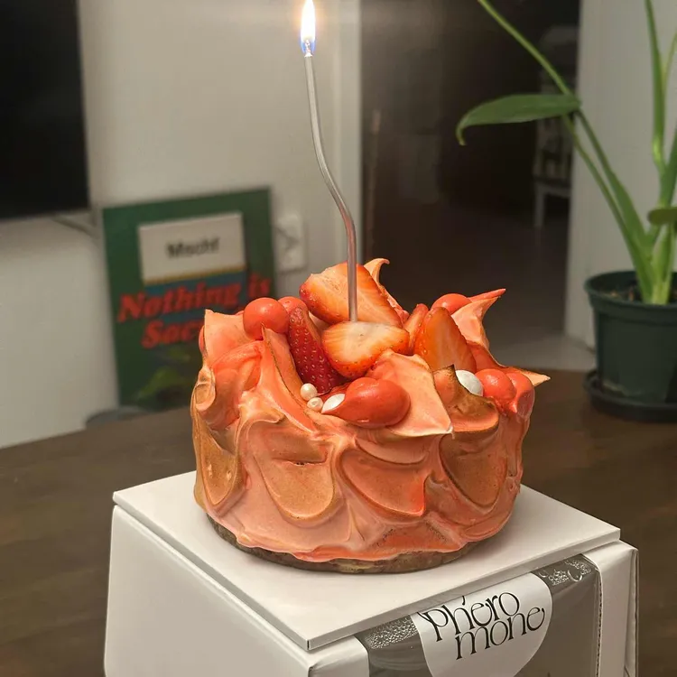 페로몬 대표 사진