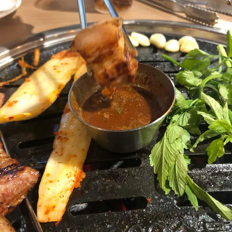 오름 대표 사진
