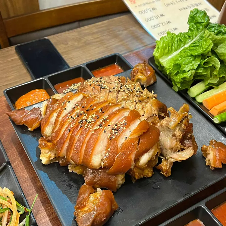 귀한족발 대표 사진