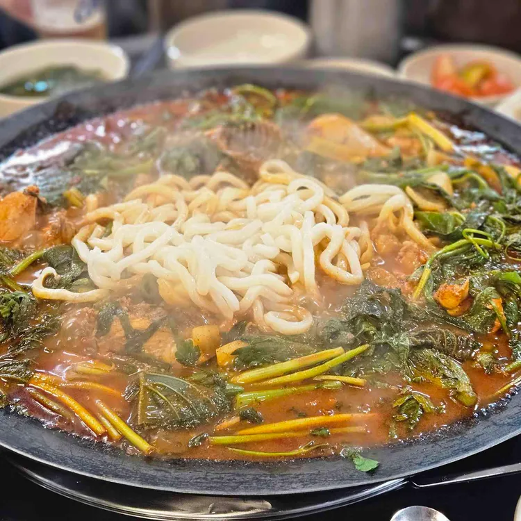 뽁뽁이닭발 대표 사진
