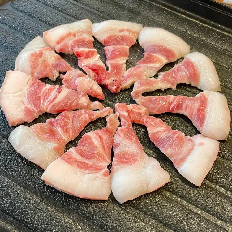 장군꼬들살김치찌개 사진 1