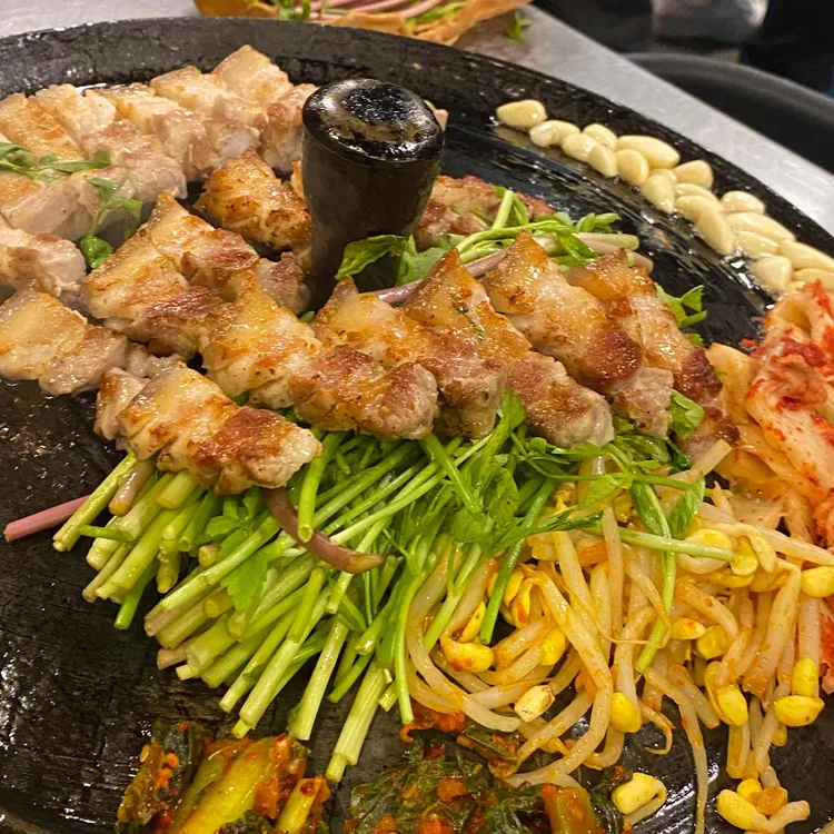 목구멍 대표 사진