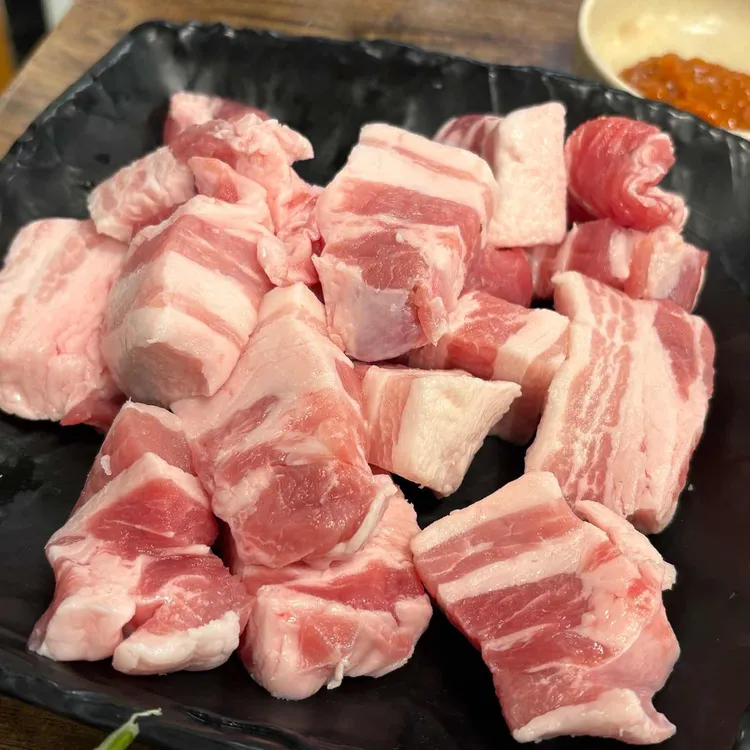 촌돼지 사진 2
