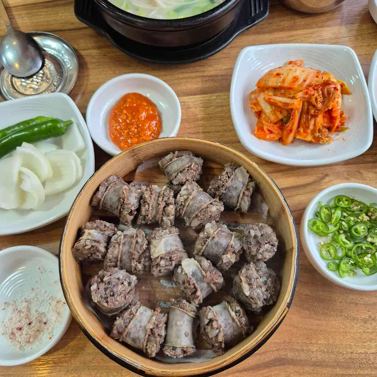 옥이네국밥 대표 사진