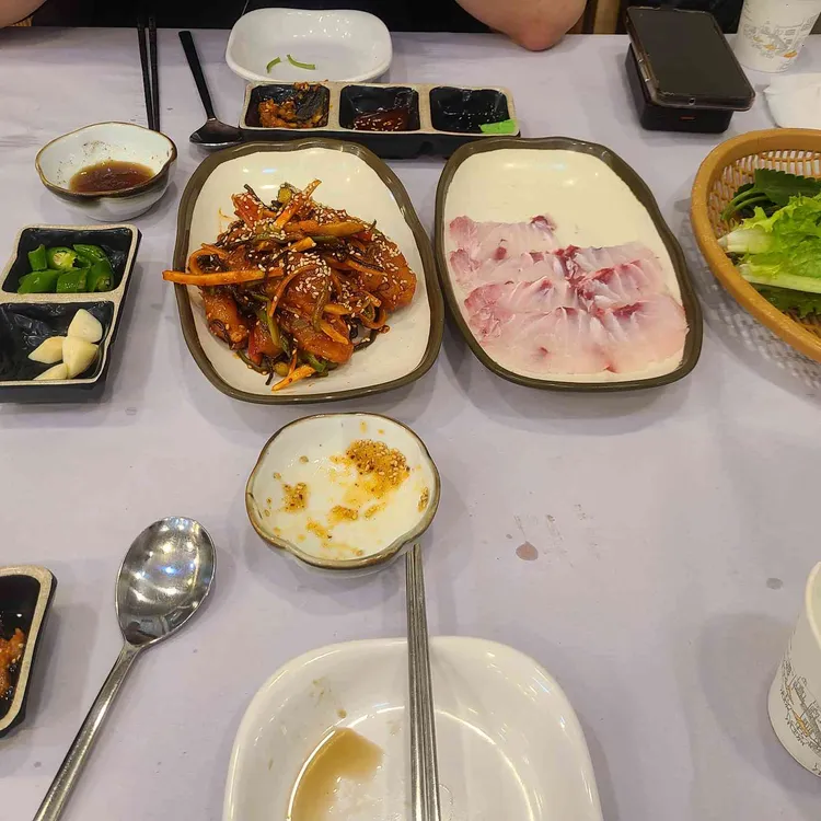 청자횟집 사진 1