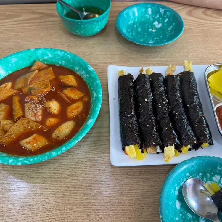 감성꼬마김밥 본점 - 전주중화산동 분식, 꼬마김밥 맛집 | 다이닝코드, 빅데이터 맛집검색