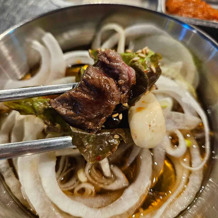 이팔사팔 대표 사진