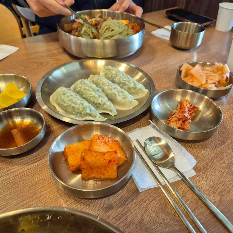 교동면옥 대표 사진