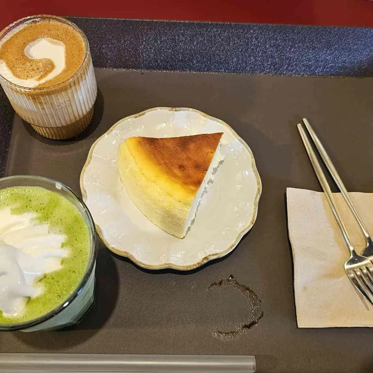 프란쓰 대표 사진