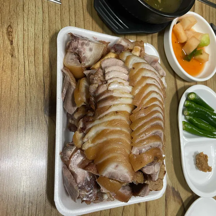 부광족발 대표 사진