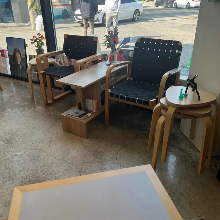 누에그 대표 사진
