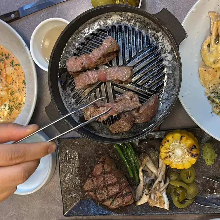 꾸우덕 대표 사진