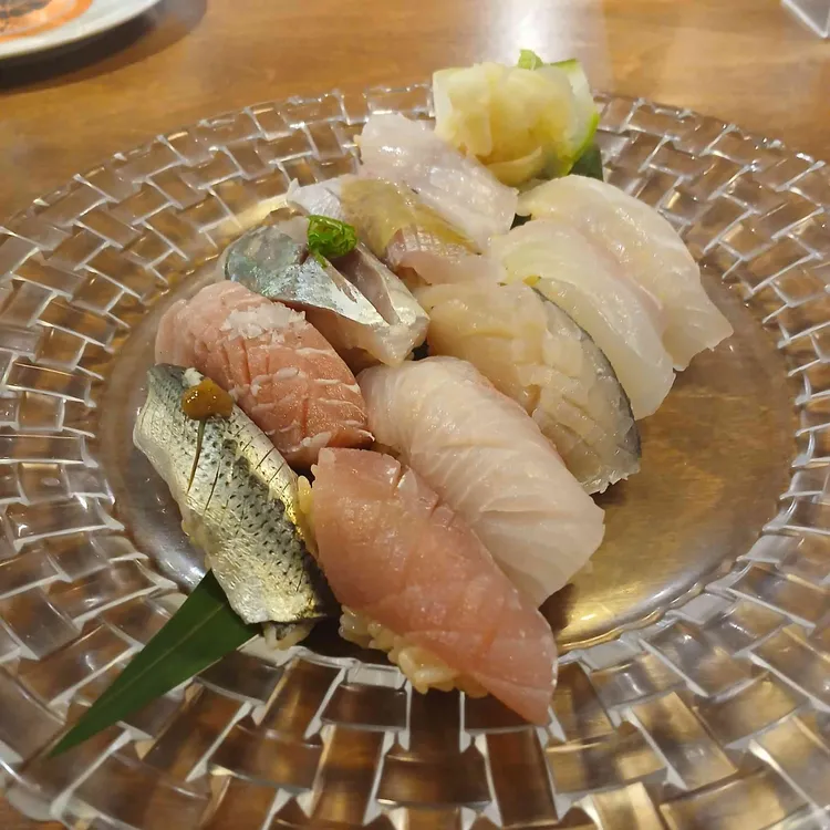 피우 대표 사진