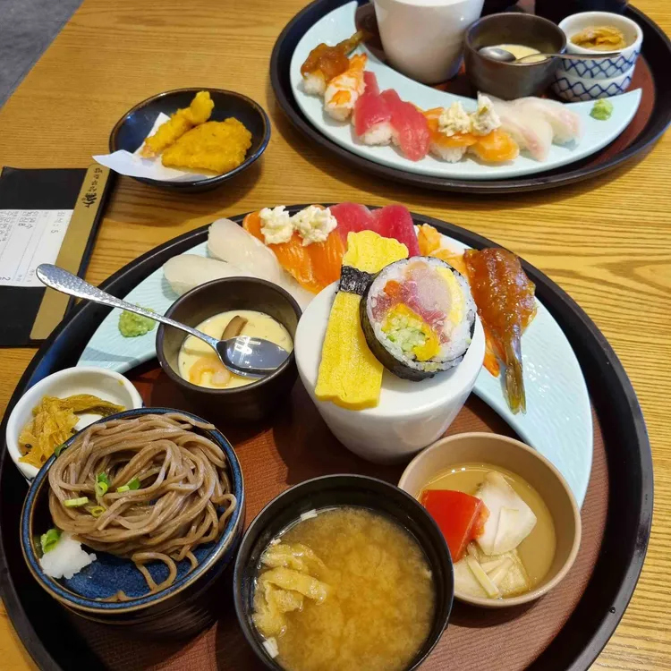 상무초밥 대표 사진