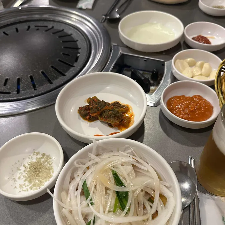 잰부닥 대표 사진