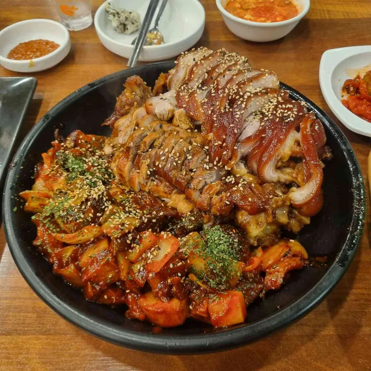 바로족발 대표 사진