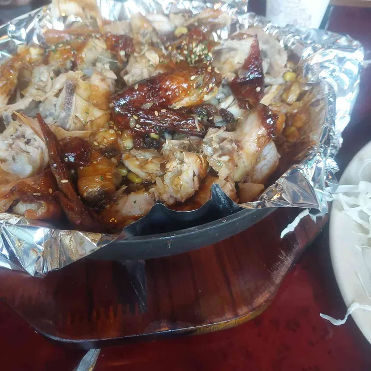 꼬끼오 장작구이 사진 1