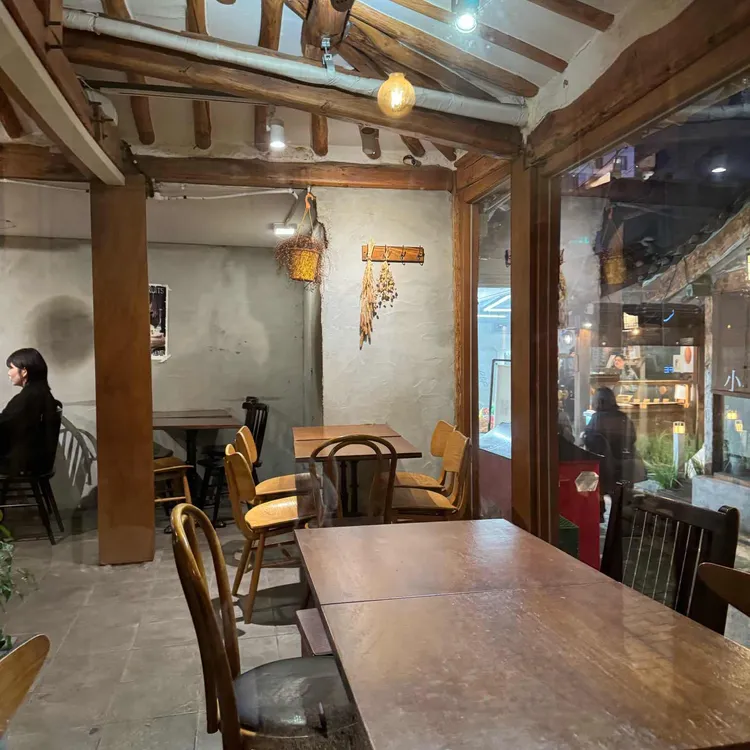 한옥랑솜 익선동카페 대표 사진