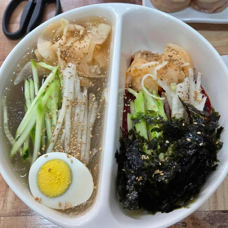 봉평장터 막국수&냉면 대표 사진