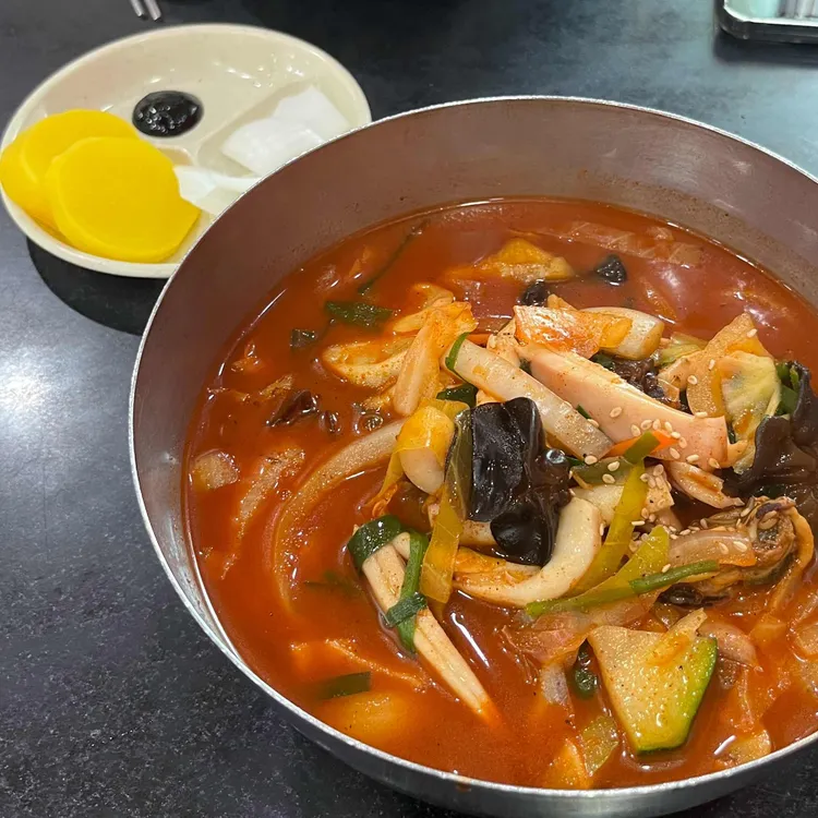 명성각 대표 사진