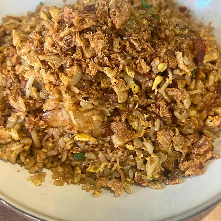 틈 대표 사진