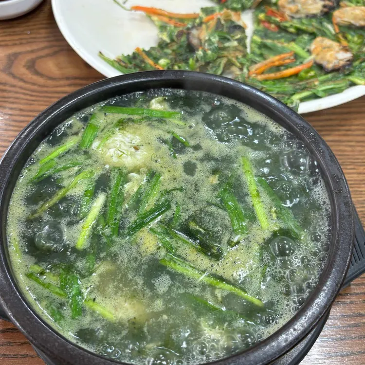 원조청정굴국밥 대표 사진