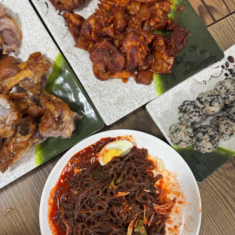 족순네족발 대표 사진