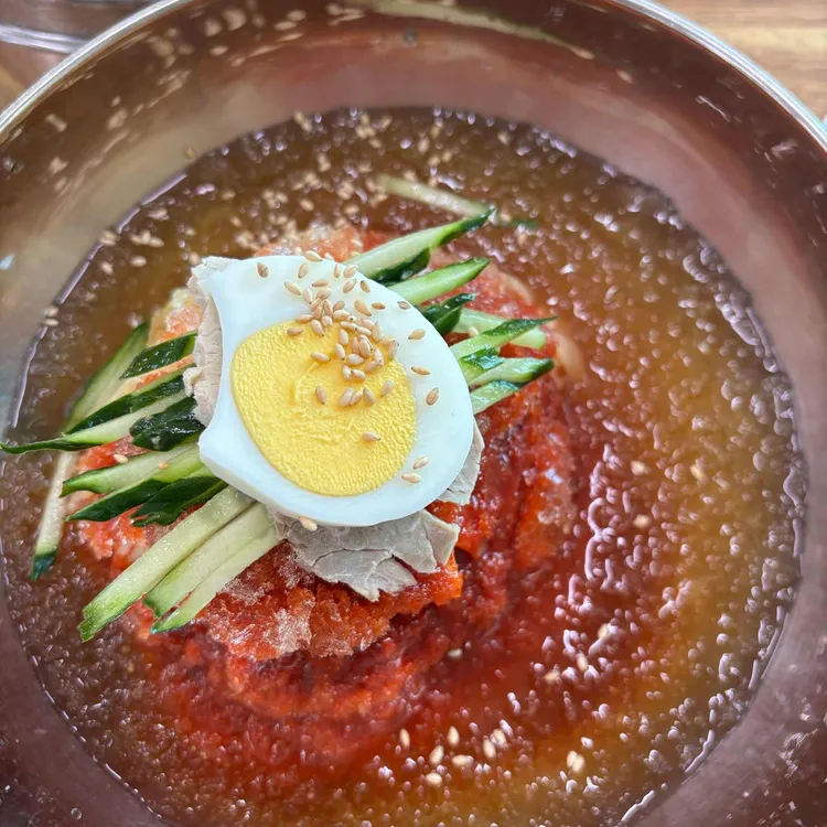 고래밀면 사진 1