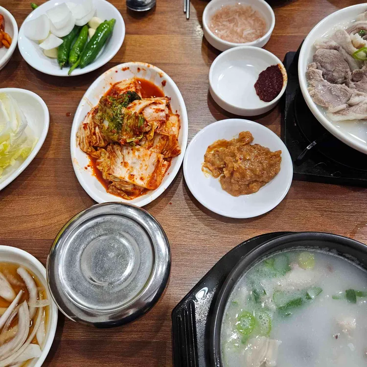 원돼지국밥 사진 2