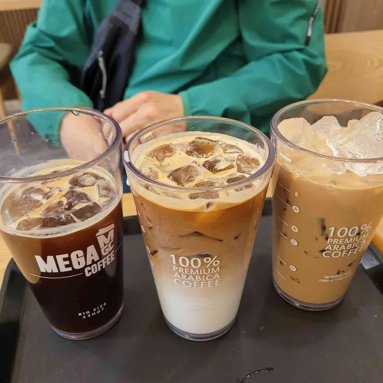 메가커피 대표 사진
