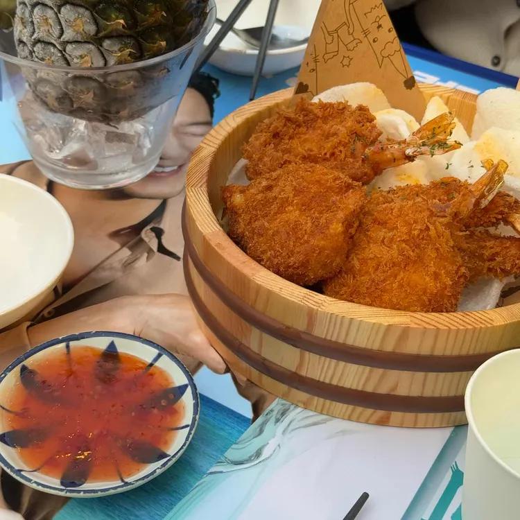 시선 대표 사진