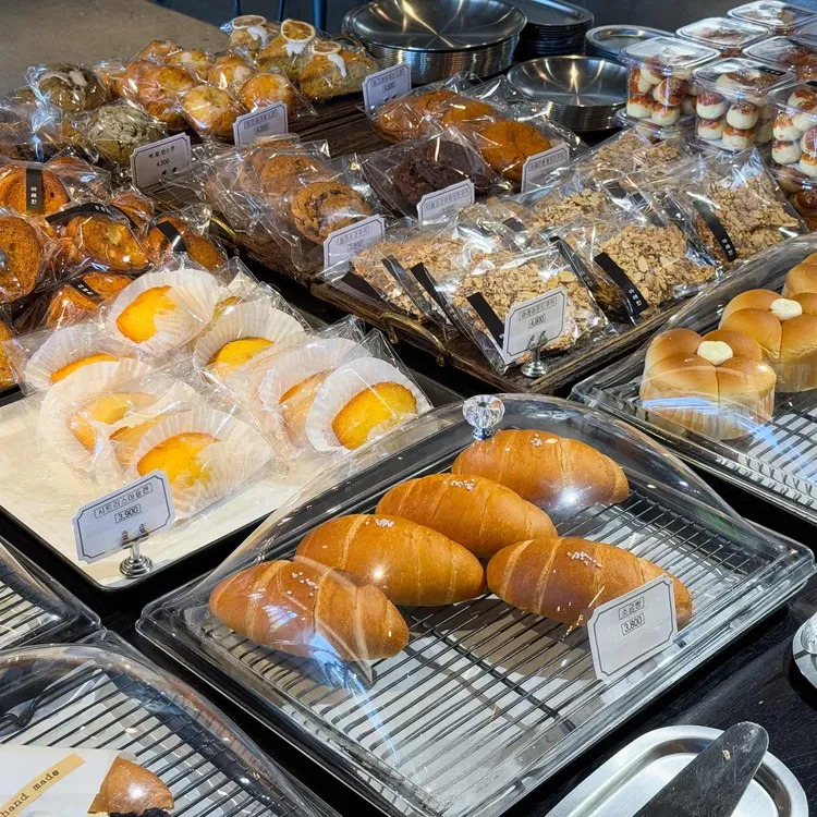 카페 아래헌 대표 사진