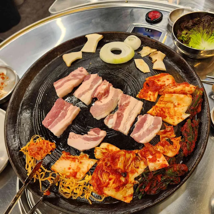 올바른솥뚜껑삼겹살 대표 사진