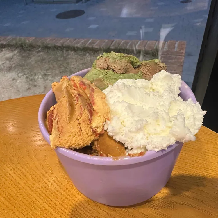 배스킨라빈스 대표 사진