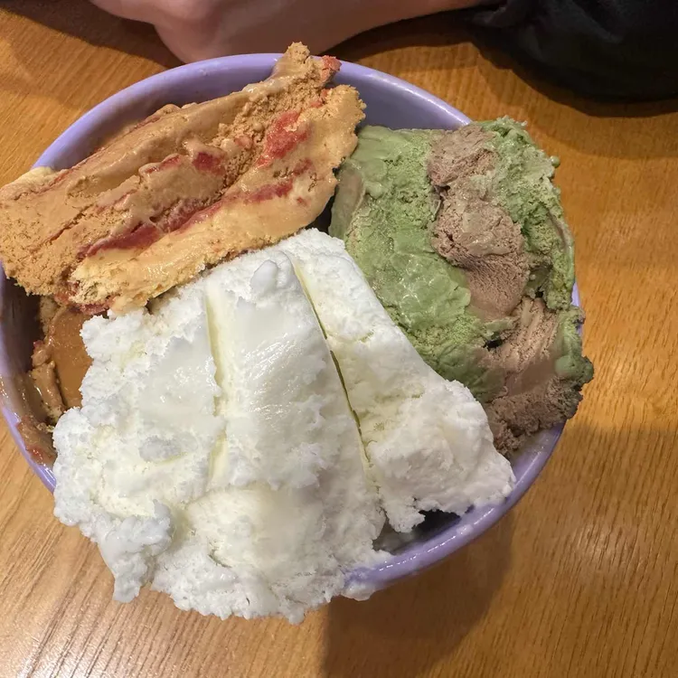 배스킨라빈스 대표 사진