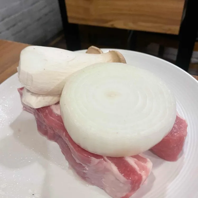 돈에뜰 숯불구이 대표 사진