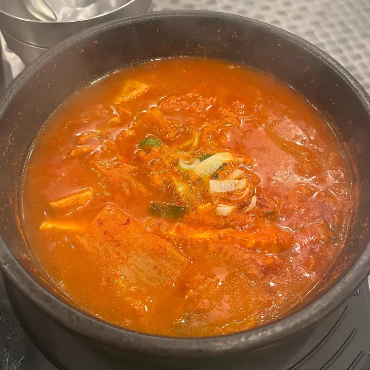 빽돈 대표 사진